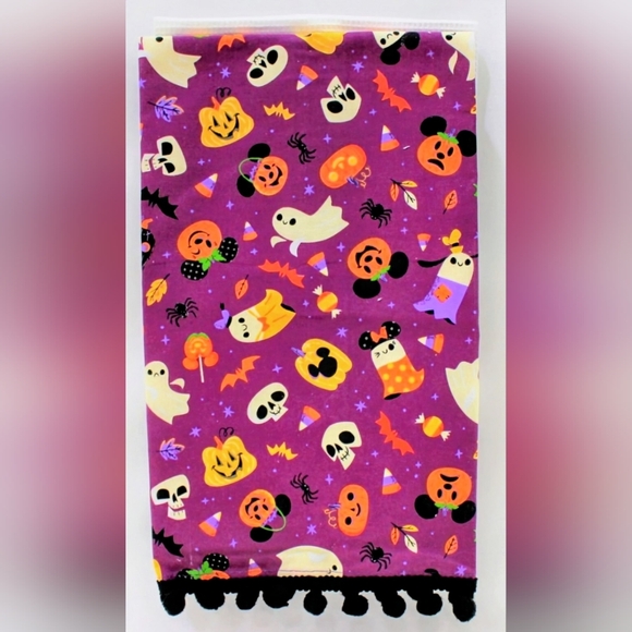 NWT, Disney Licensed, Happy Halloween, Mickey Mouse, 2 Piece, Decorative Towels - Picture 5 of 12